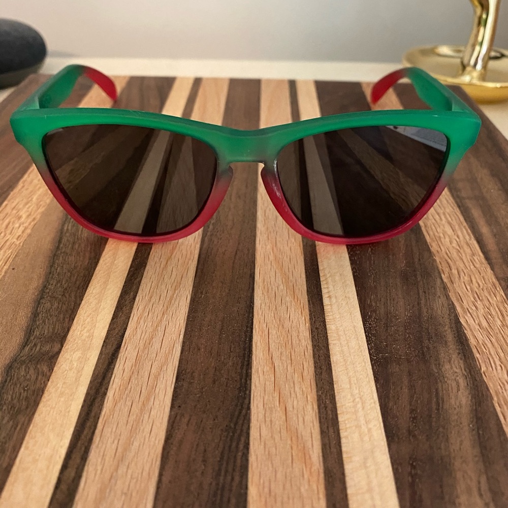 Oakley Frogskin SunGlasses Like new